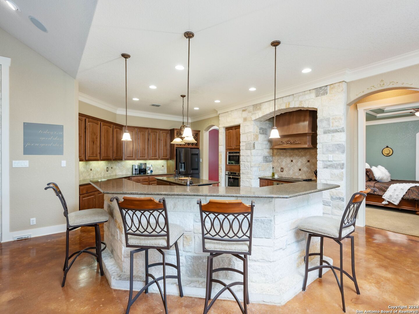 676 Long Meadows