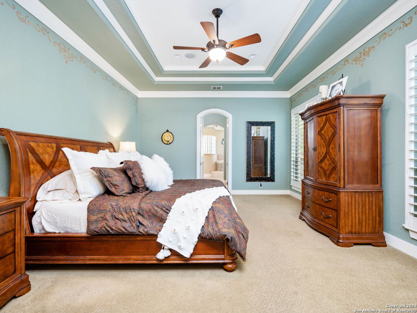 676 Long Meadows