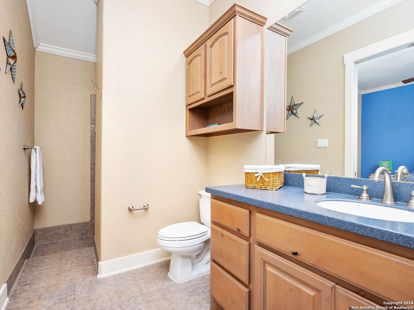 676 Long Meadows