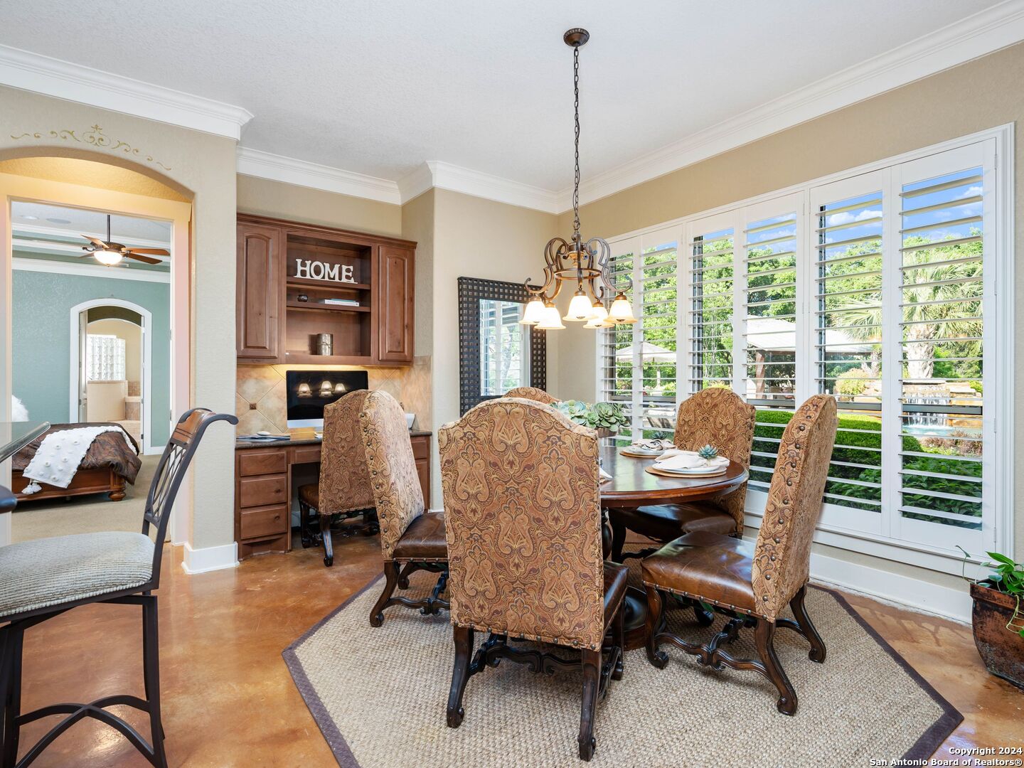 676 Long Meadows