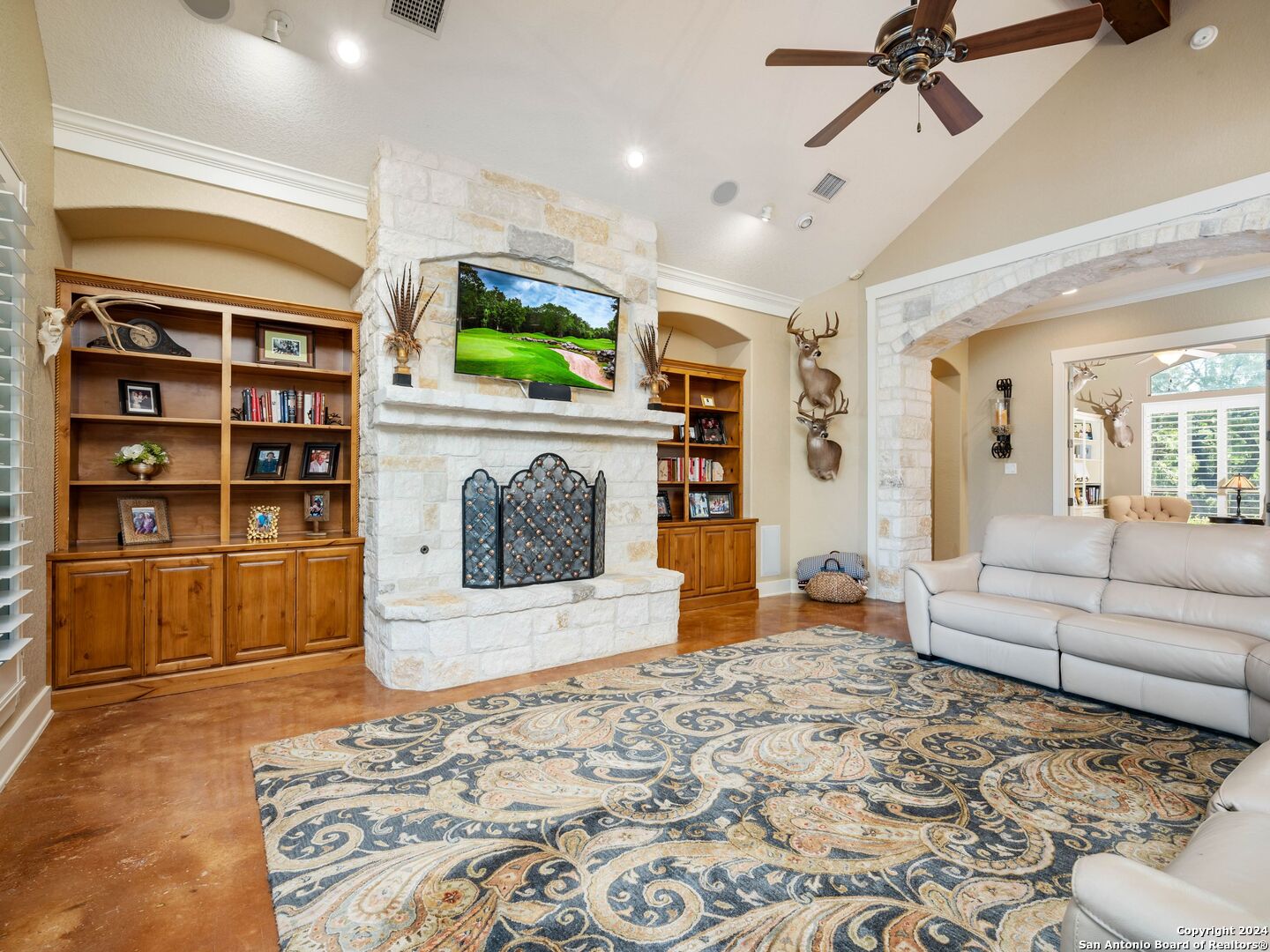676 Long Meadows