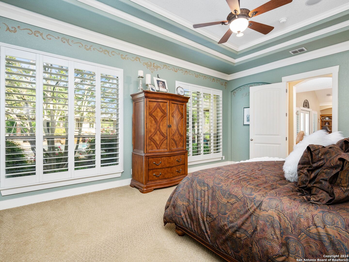 676 Long Meadows