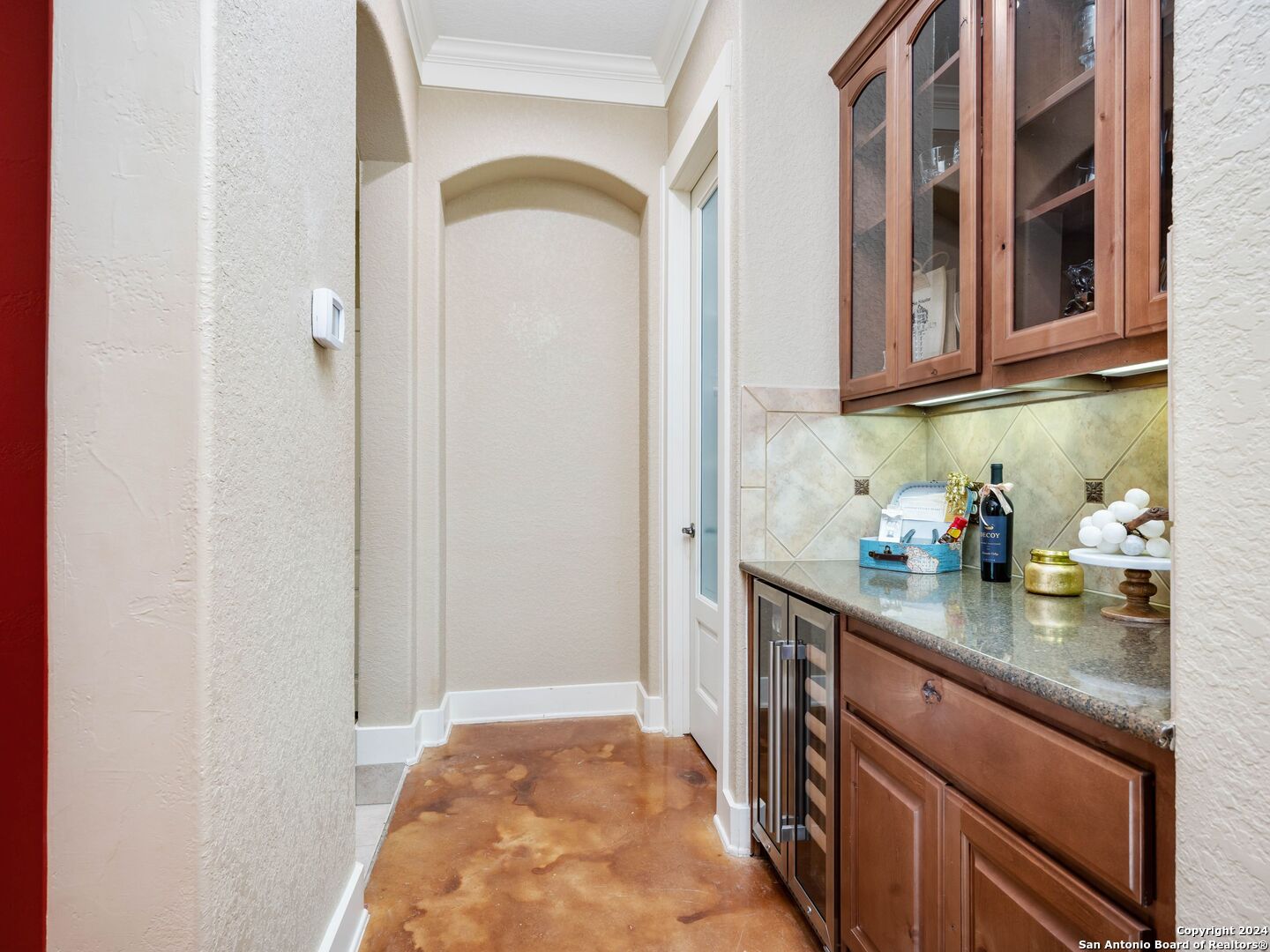676 Long Meadows