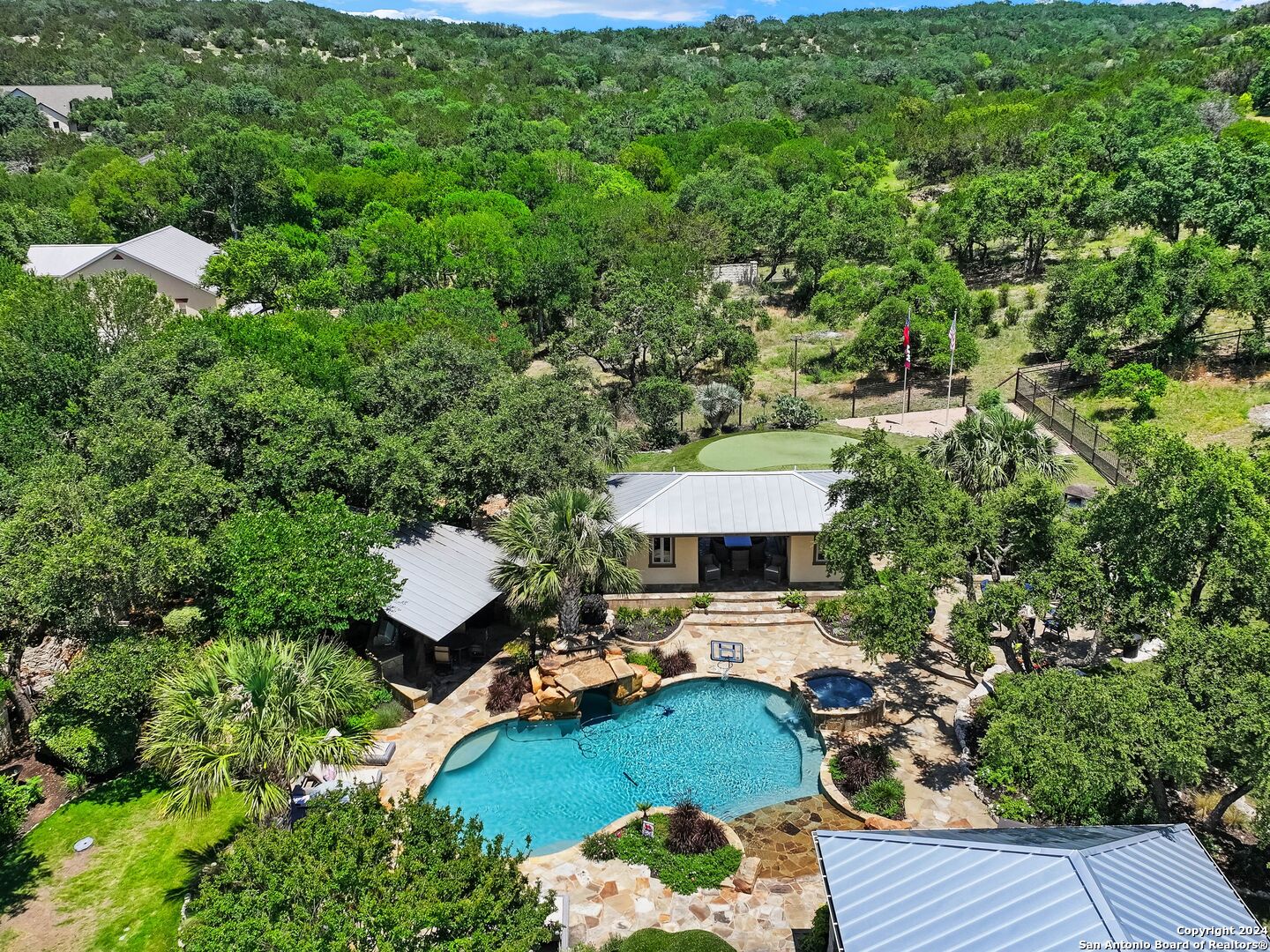 676 Long Meadows