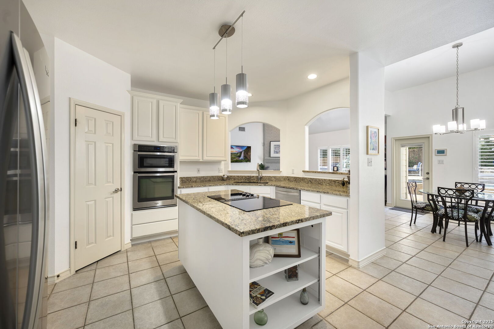 55 SILVERHORN DR