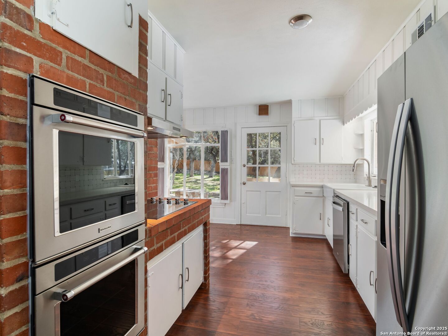 306 ZORNIA DR