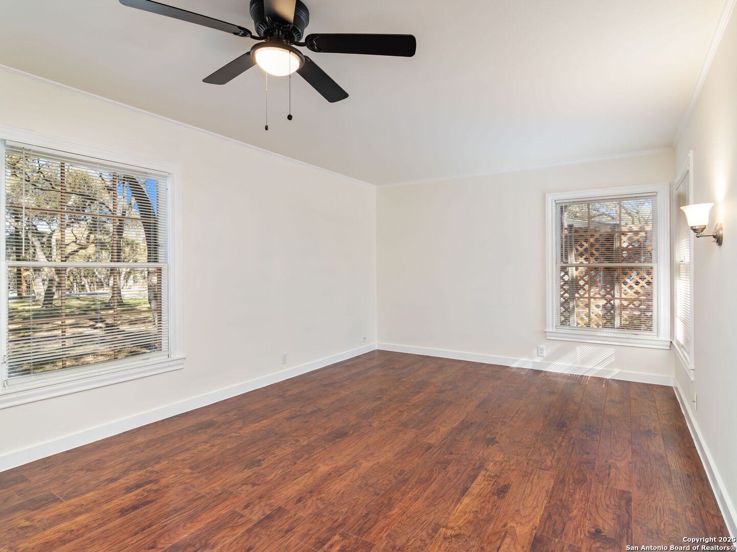306 ZORNIA DR