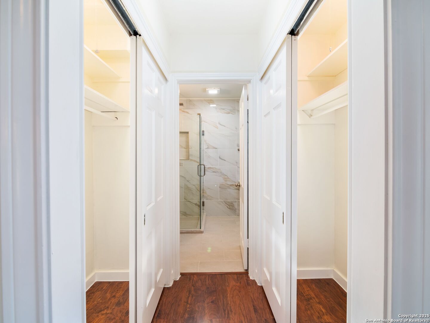 306 ZORNIA DR