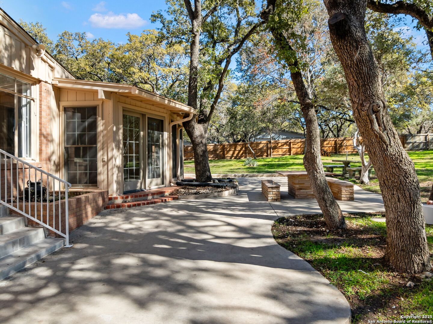 306 ZORNIA DR