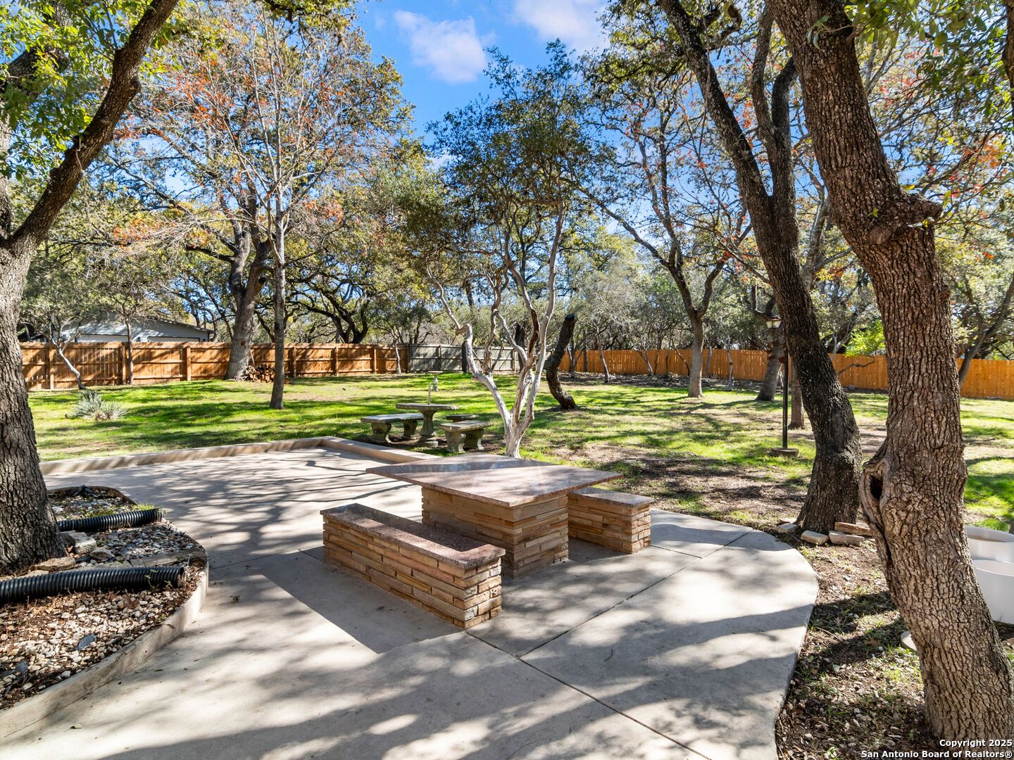 306 ZORNIA DR