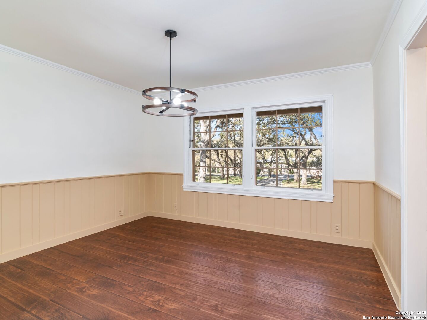306 ZORNIA DR