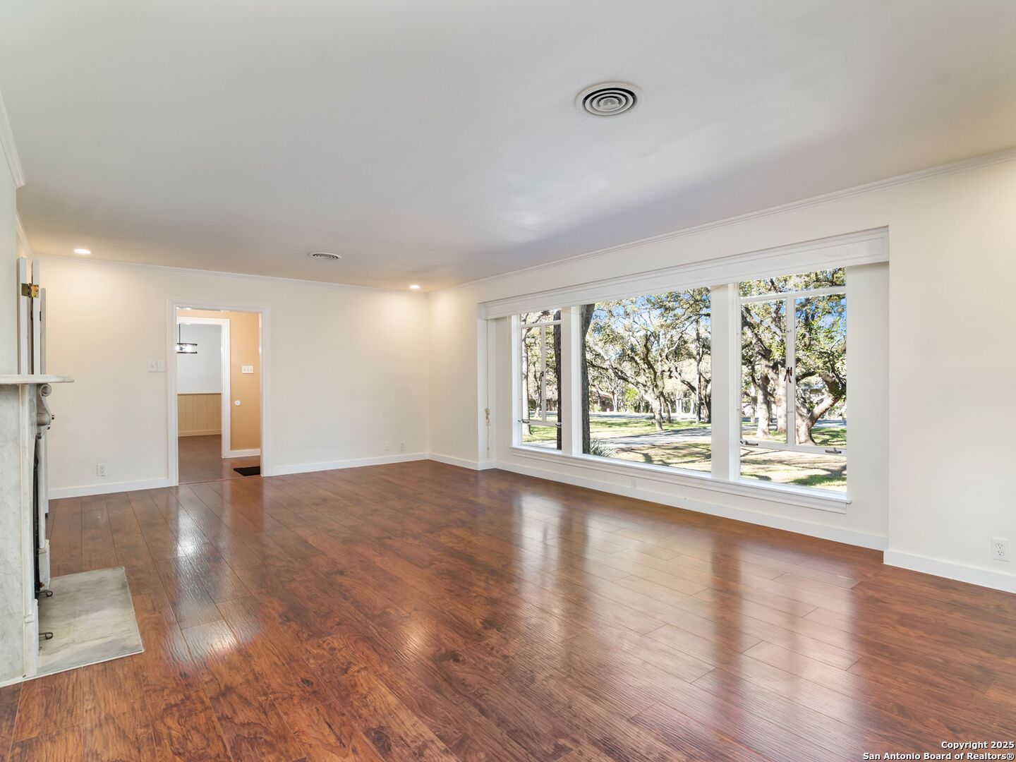 306 ZORNIA DR