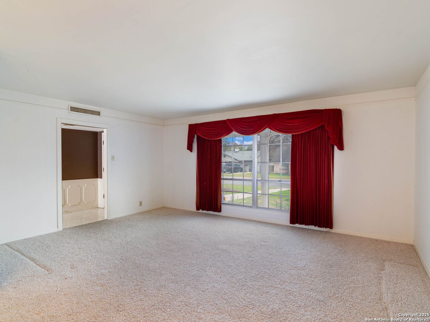 340 TOWNE VUE DR