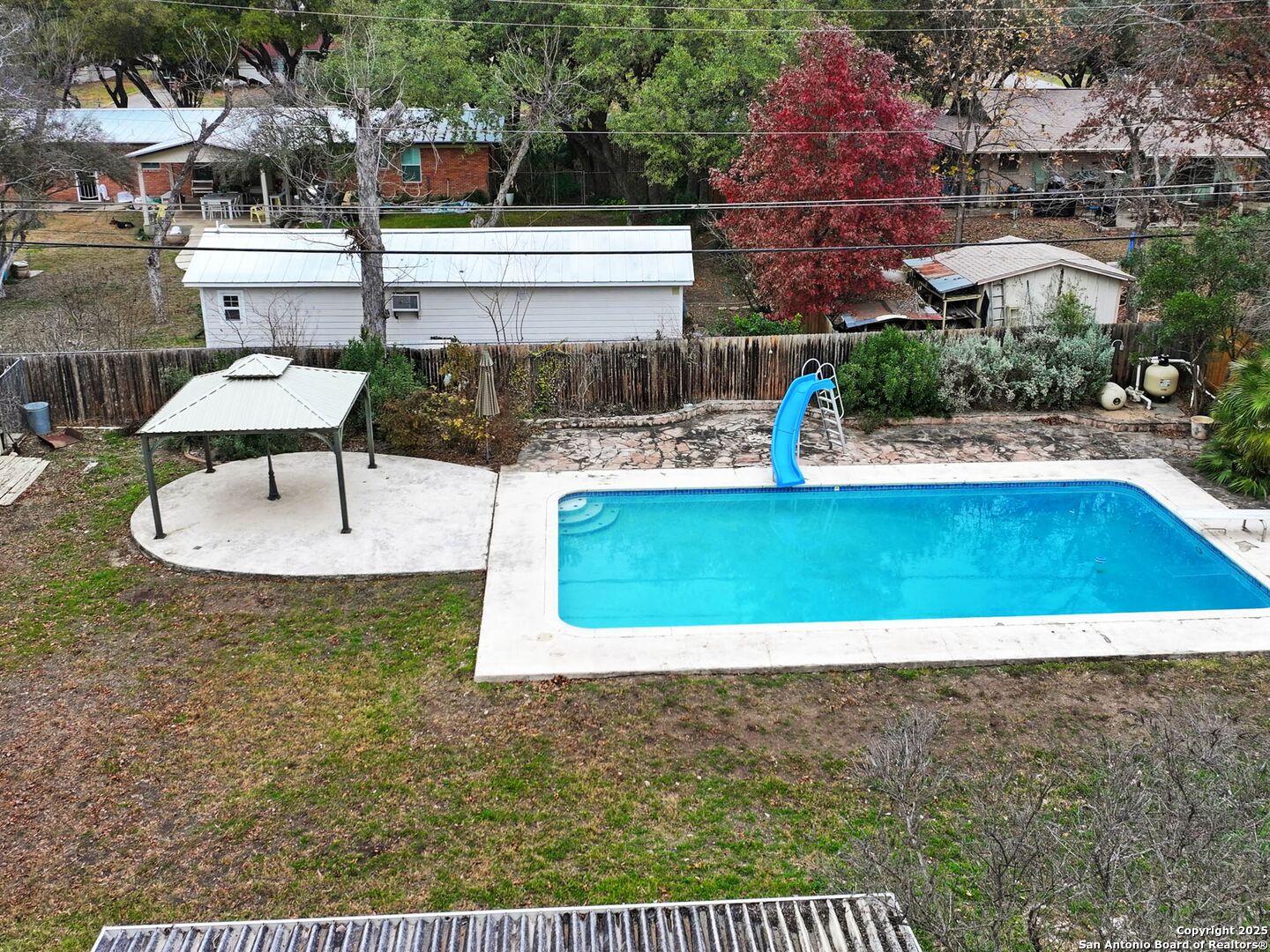 340 TOWNE VUE DR