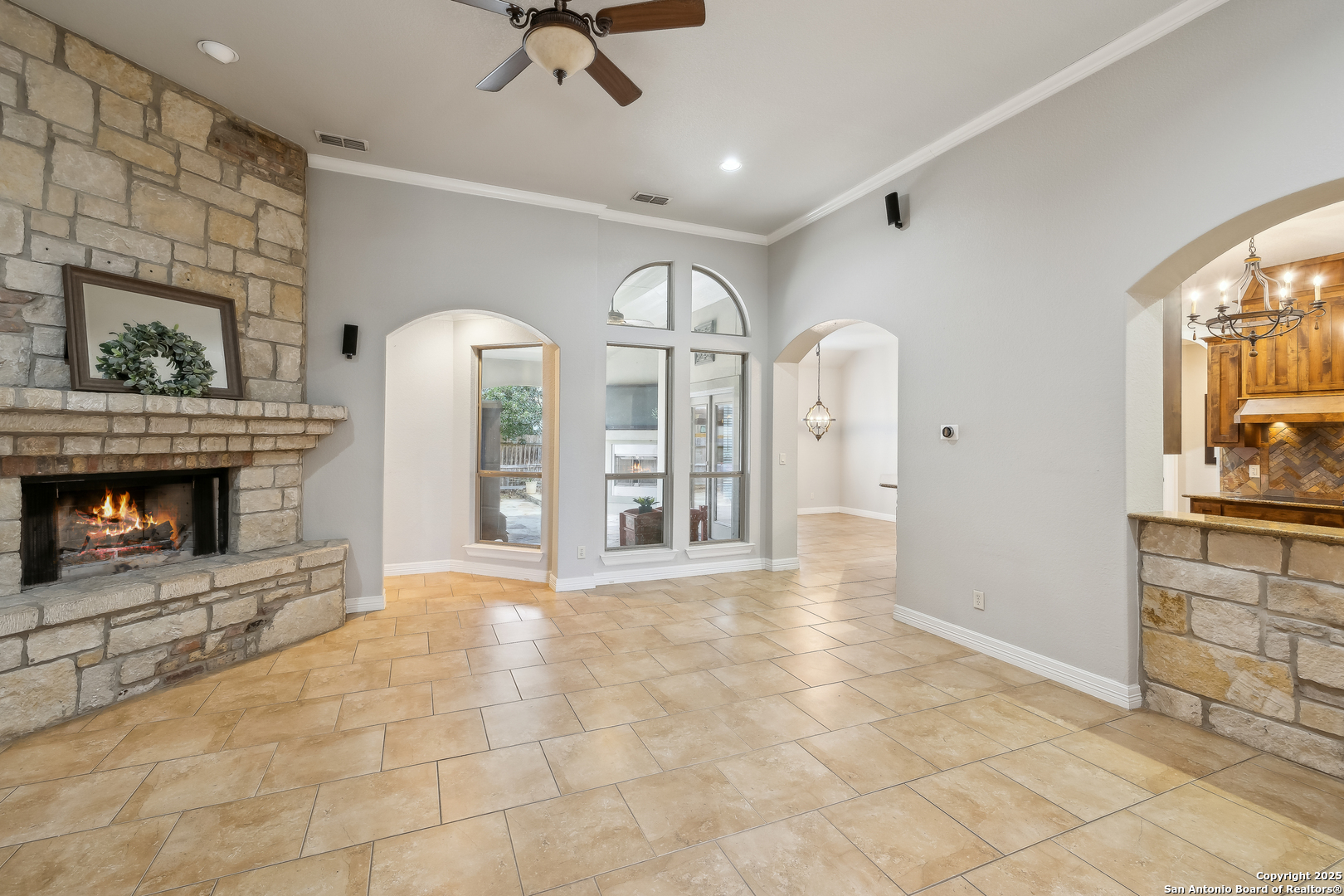 409 ENGLISH OAKS CIR