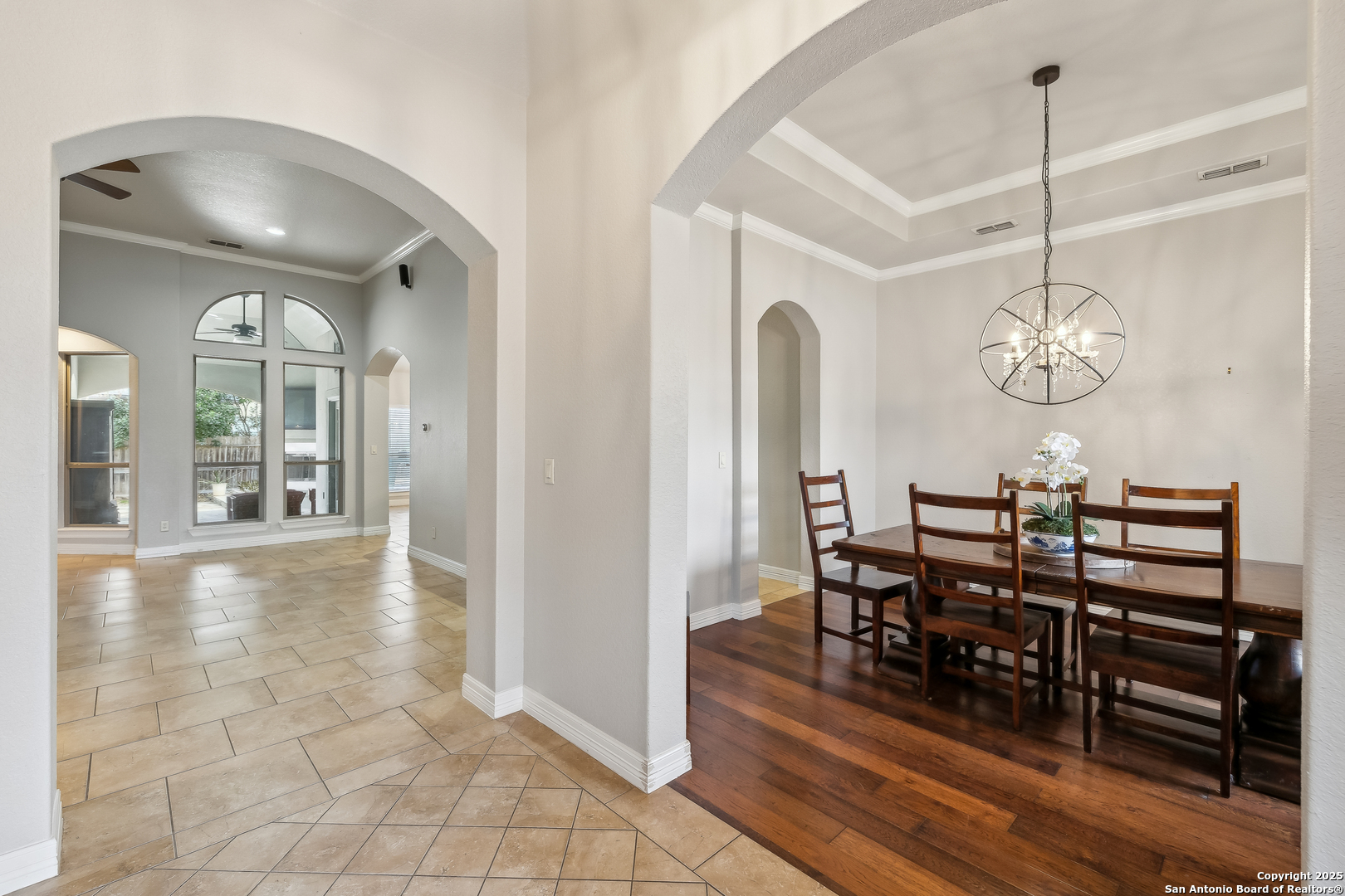 409 ENGLISH OAKS CIR