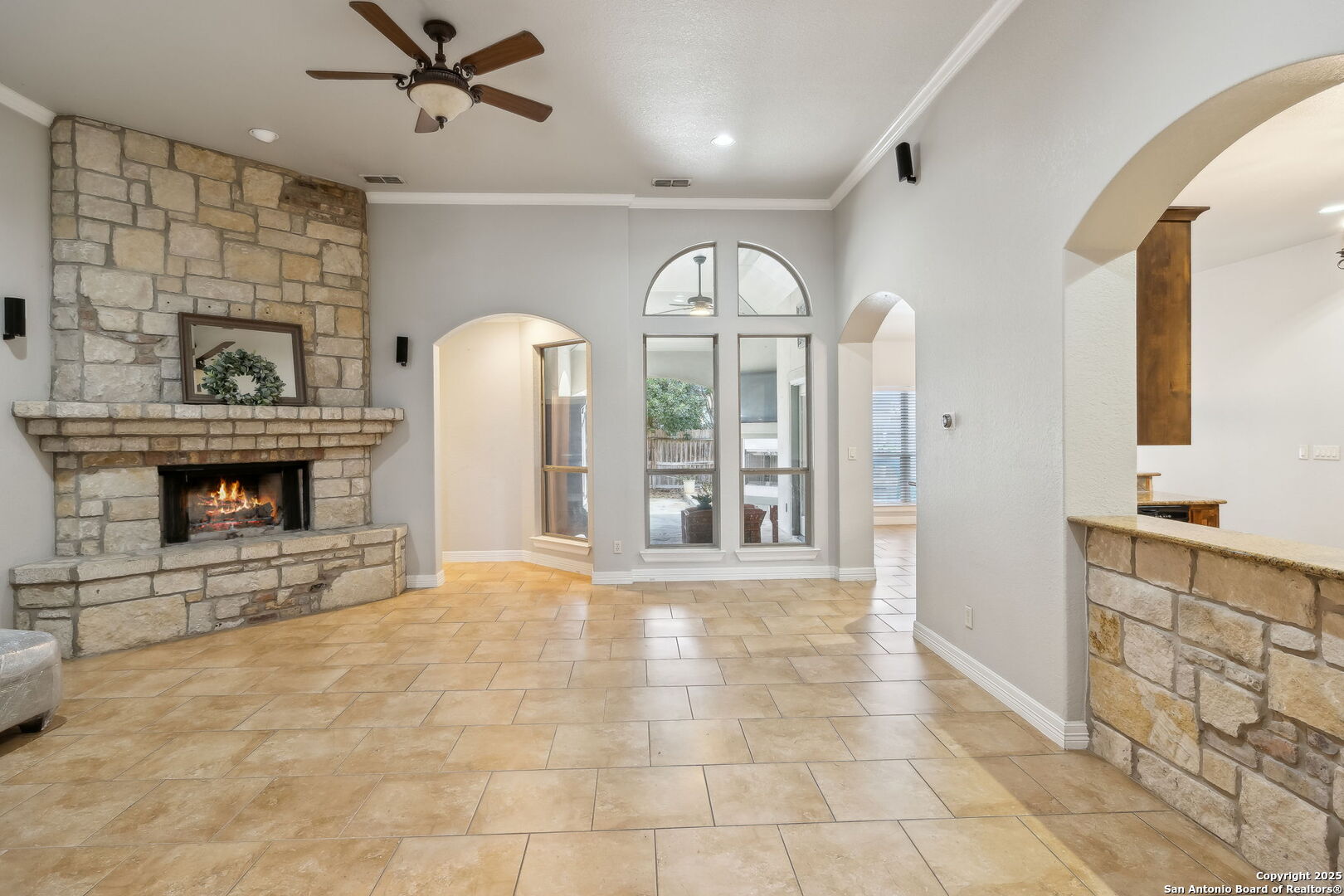 409 ENGLISH OAKS CIR