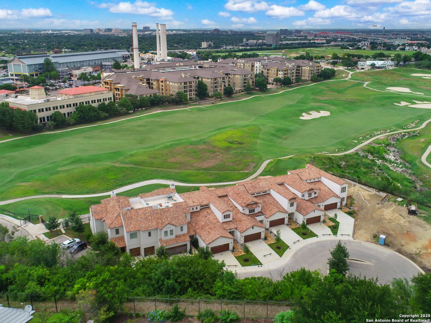 621 Quarry Hts