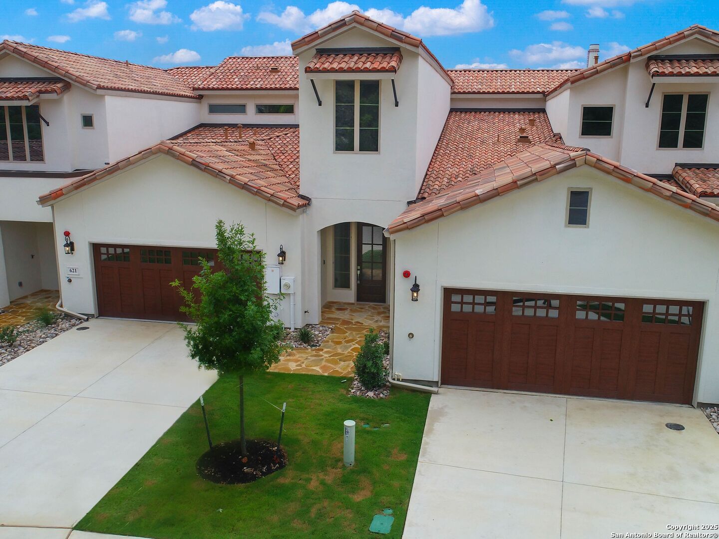 621 Quarry Hts