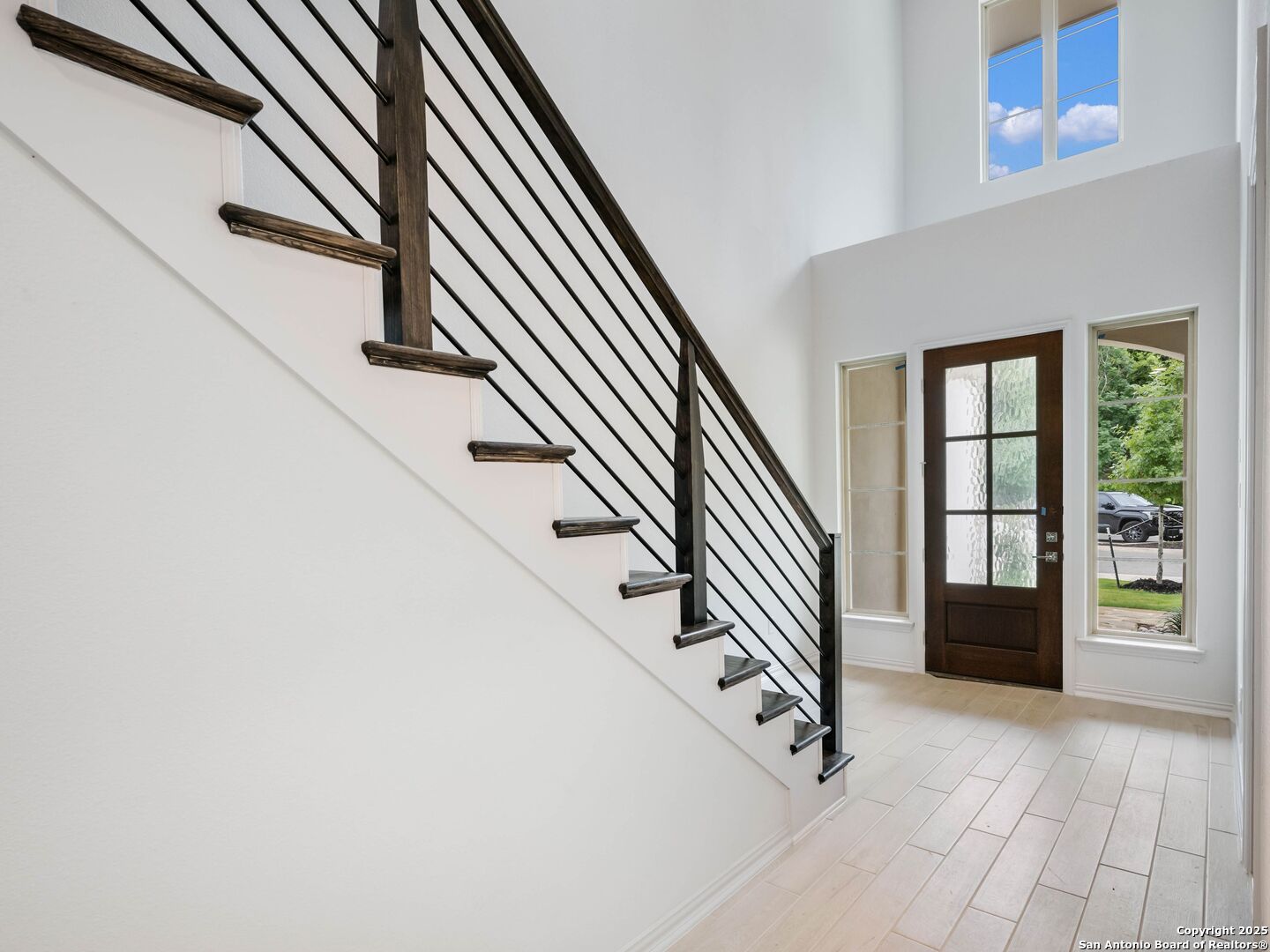 621 Quarry Hts