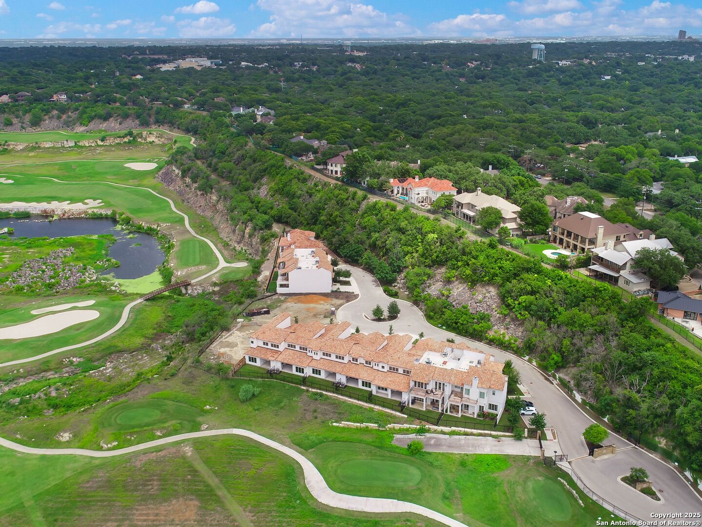 621 Quarry Hts