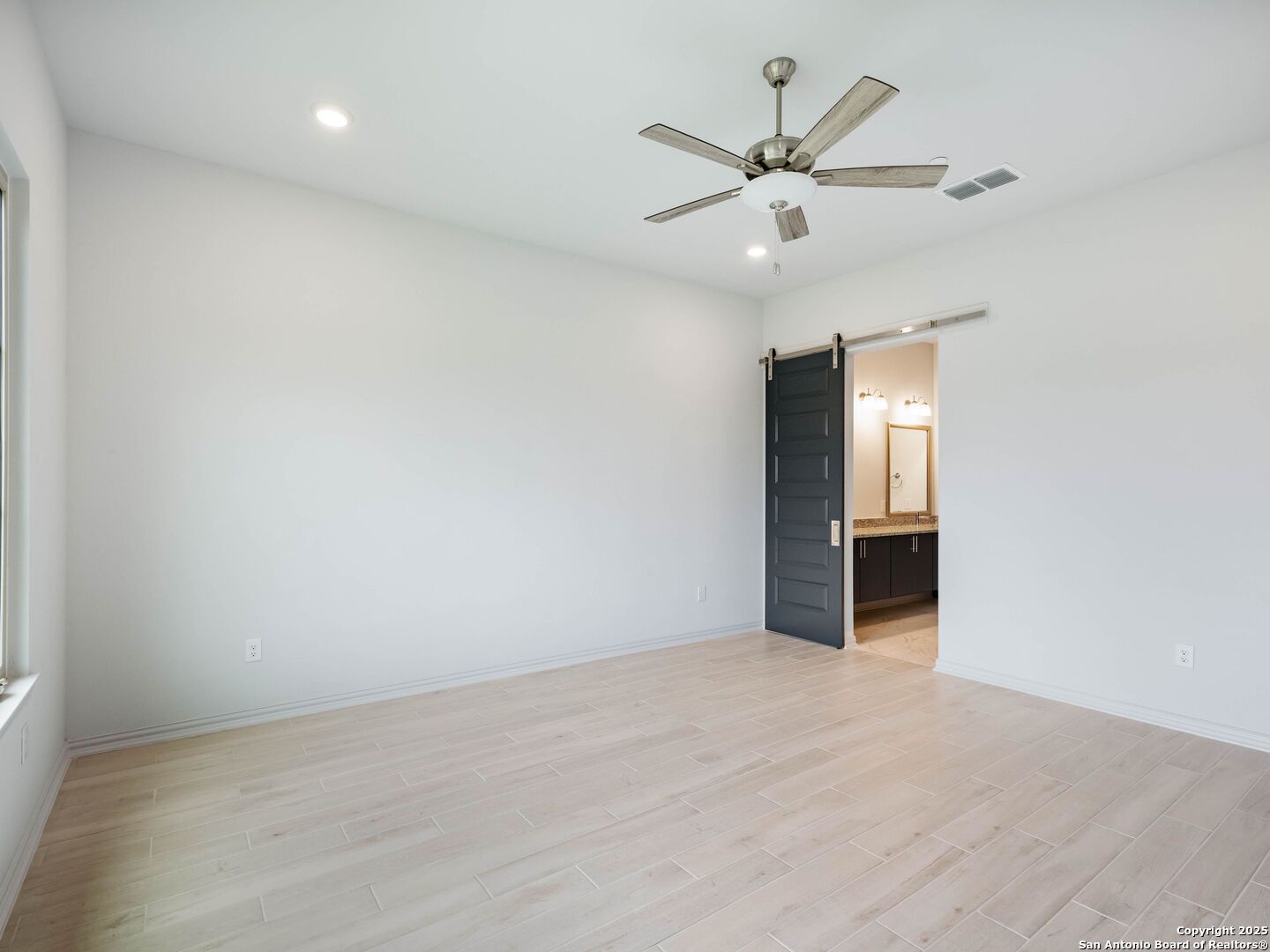 621 Quarry Hts