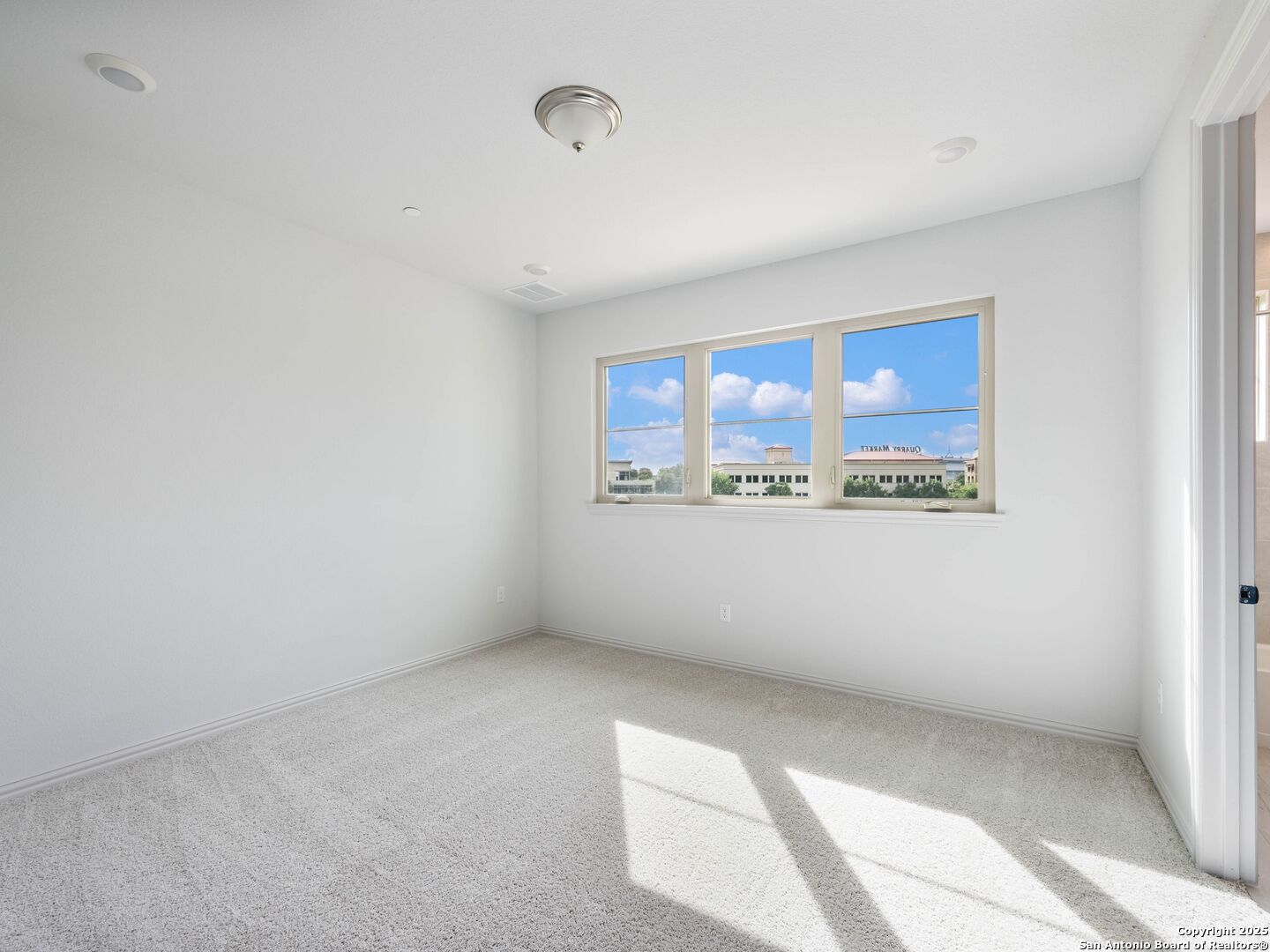 621 Quarry Hts