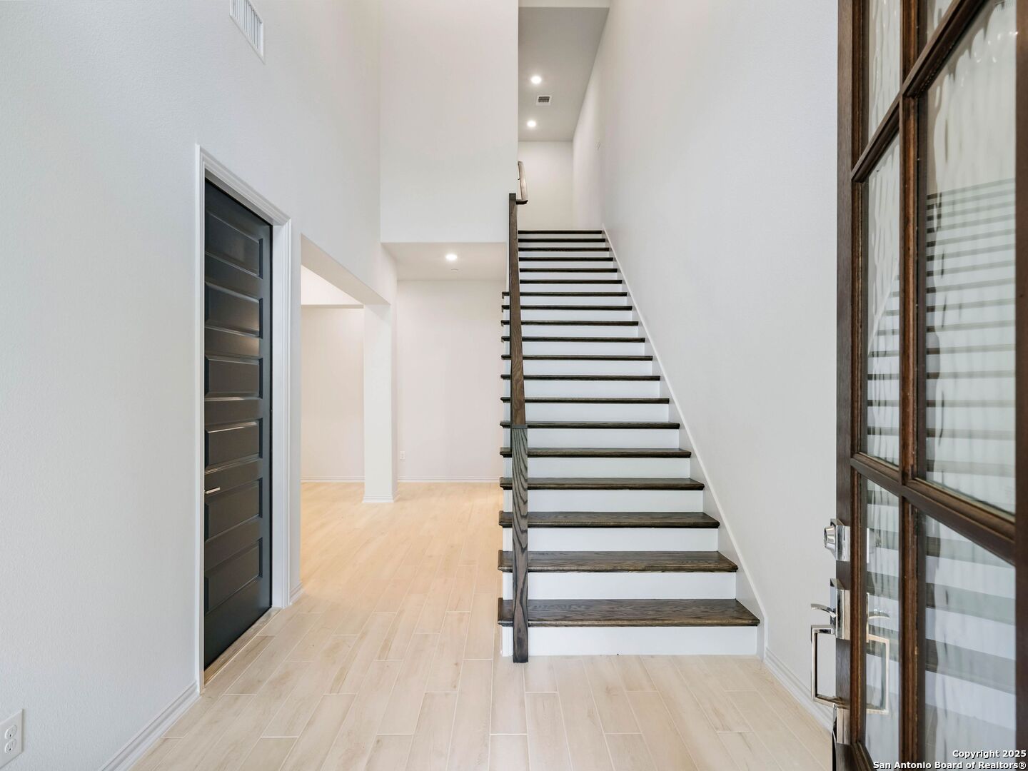 621 Quarry Hts
