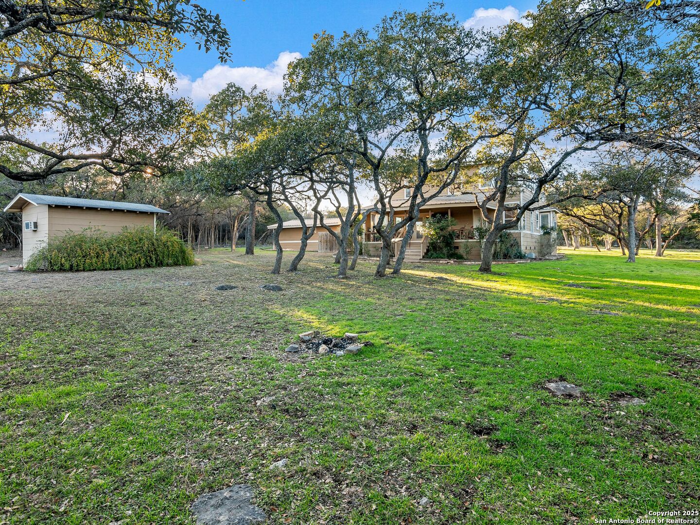 12422 PETITE AVE