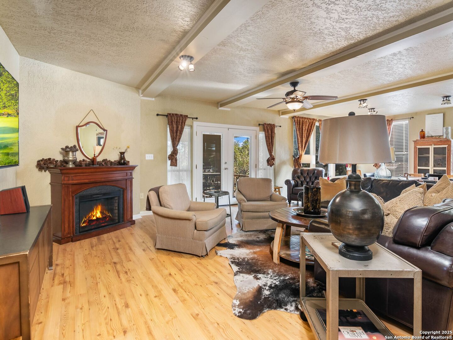 12422 PETITE AVE