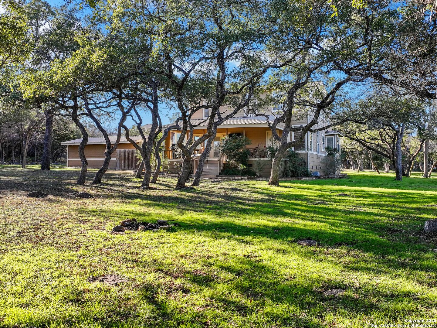 12422 PETITE AVE
