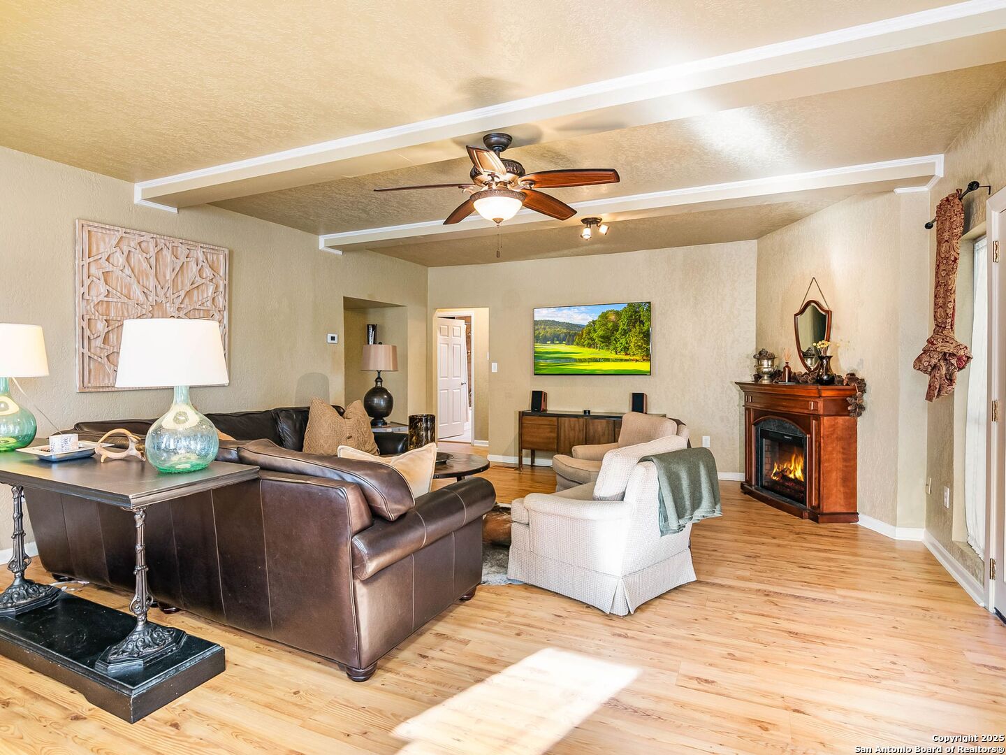 12422 PETITE AVE