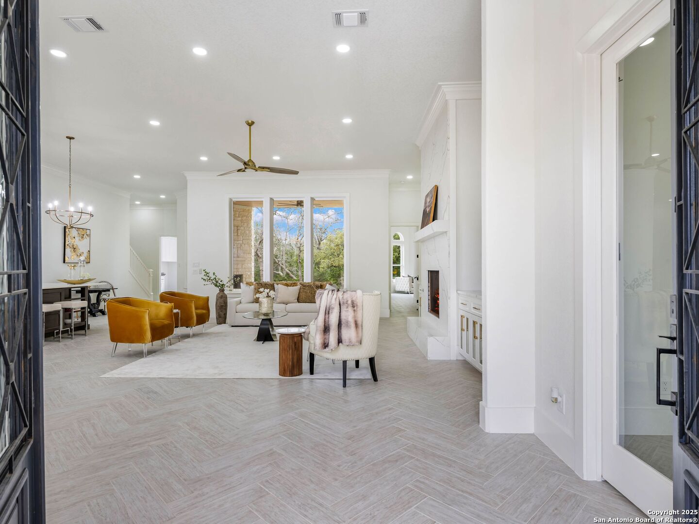 846 MAXIMINO RIDGE RD