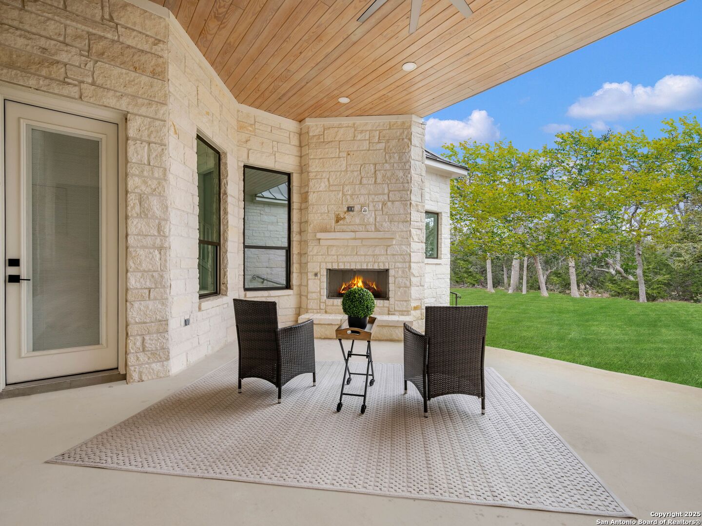 846 MAXIMINO RIDGE RD