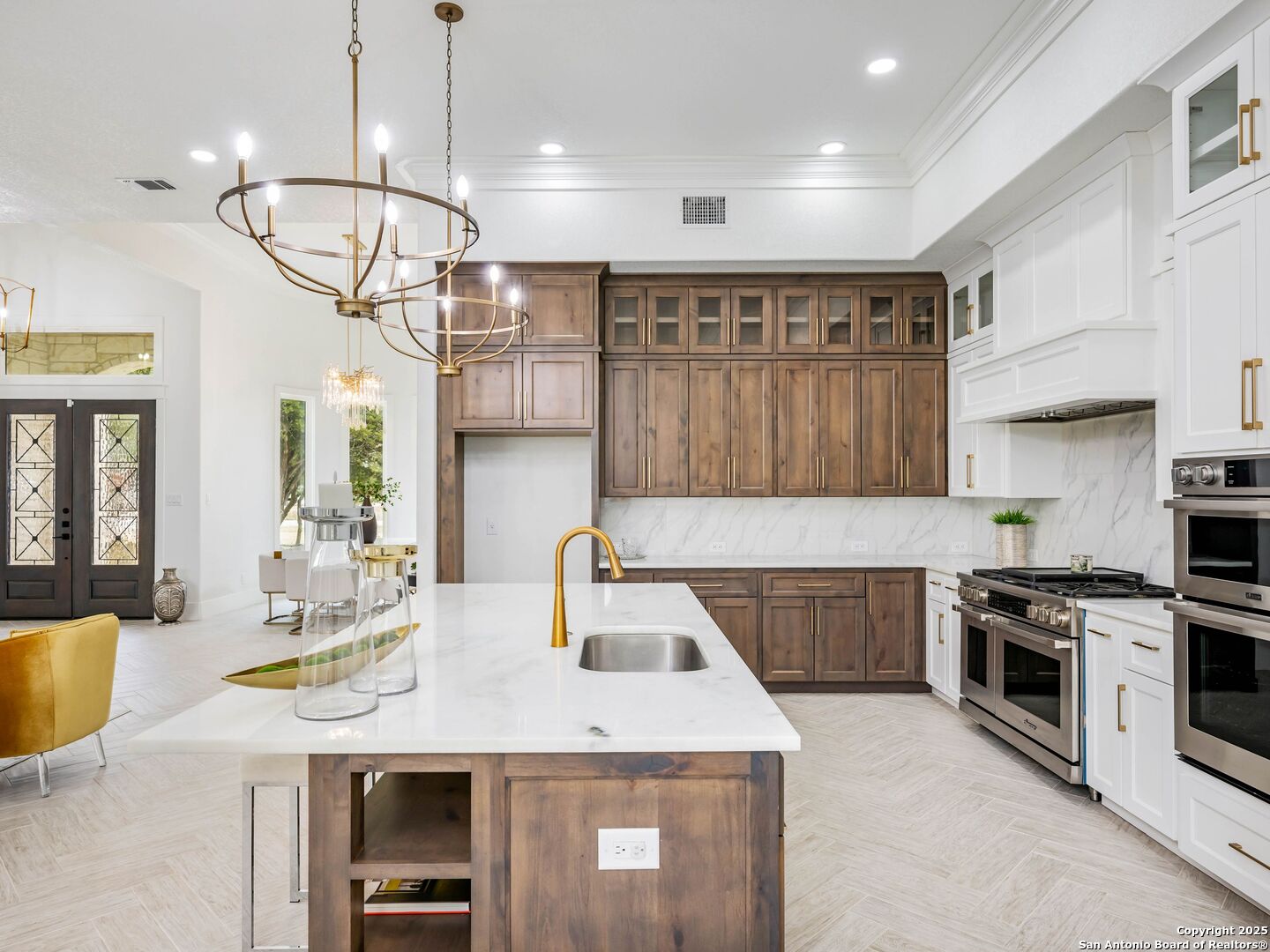 846 MAXIMINO RIDGE RD