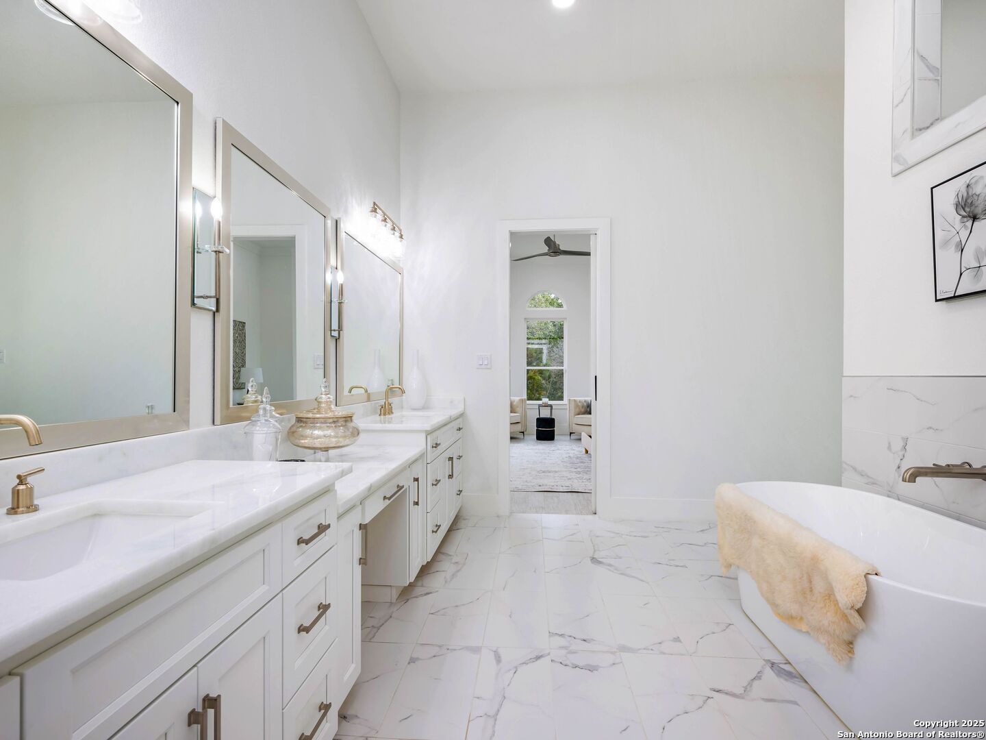 846 MAXIMINO RIDGE RD