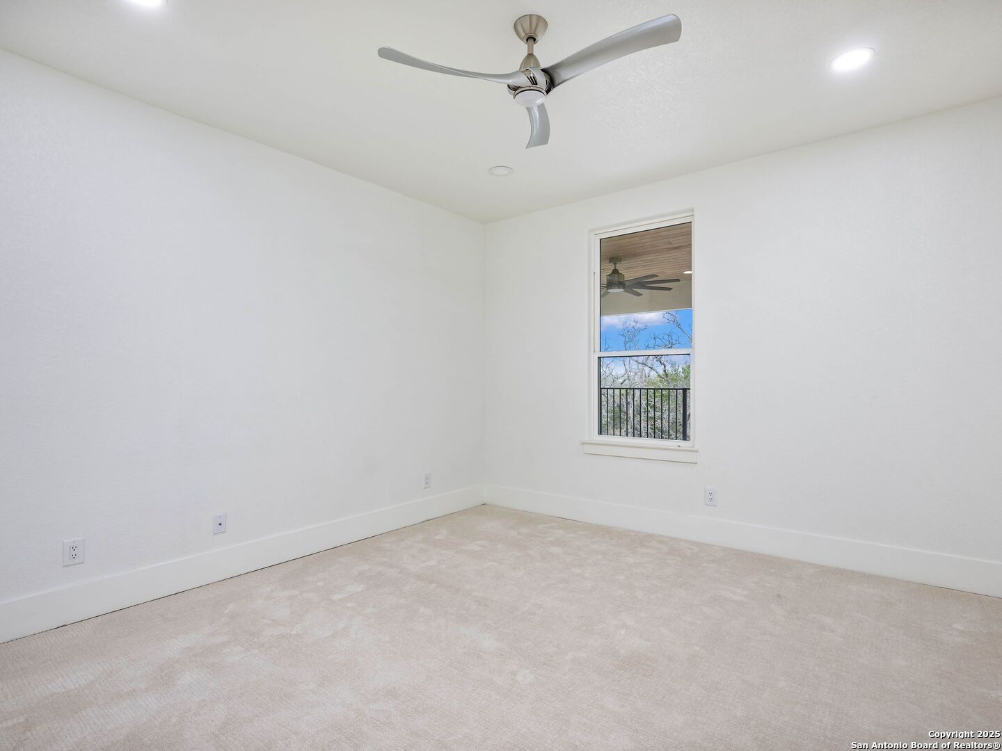 846 MAXIMINO RIDGE RD