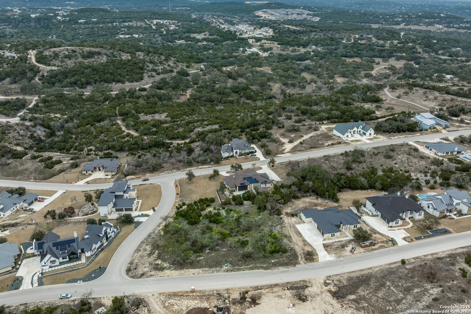 10731 Nina Ridge