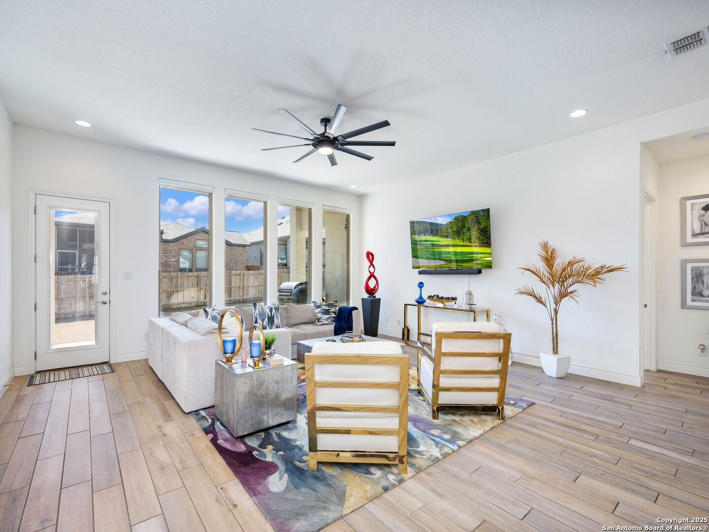 9032 Beacon Ridge