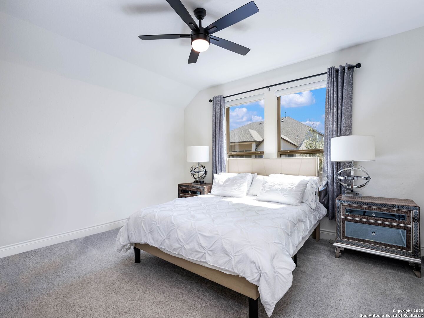 9032 Beacon Ridge