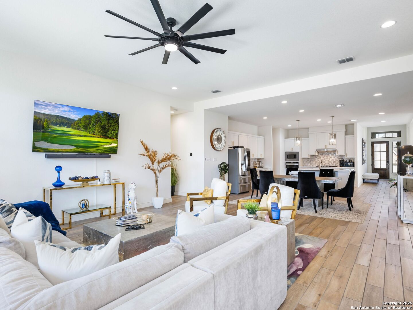9032 Beacon Ridge
