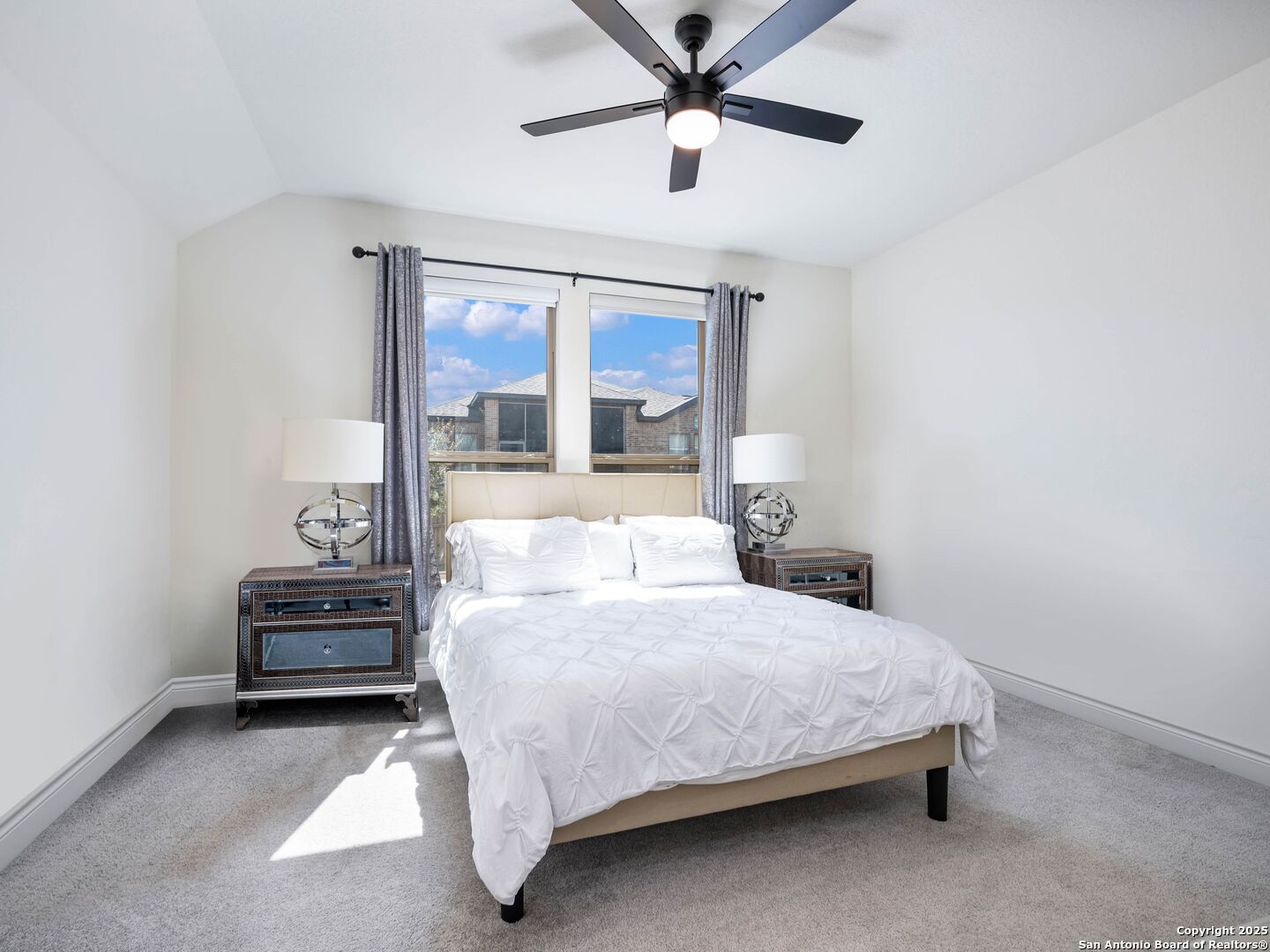 9032 Beacon Ridge