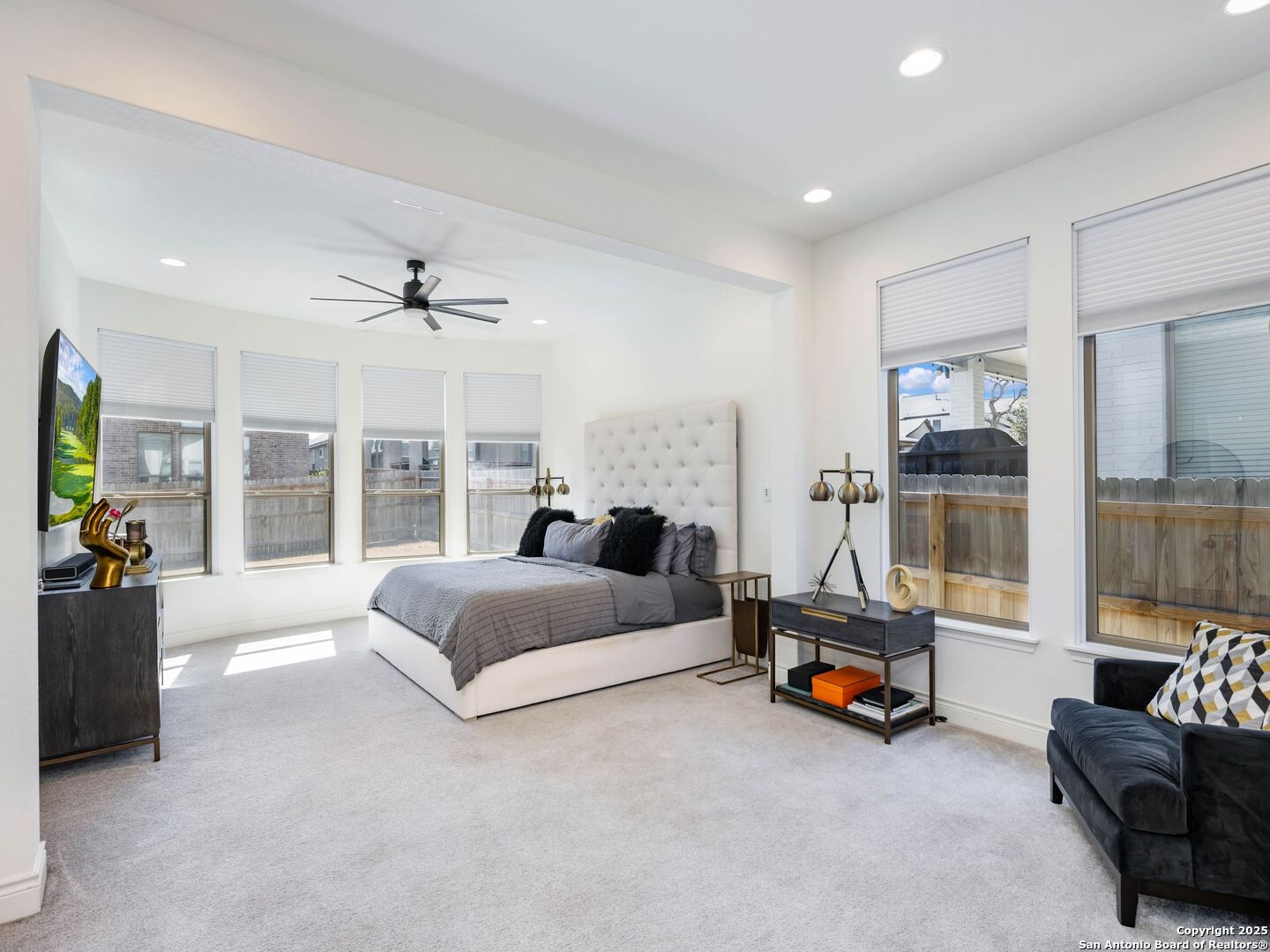 9032 Beacon Ridge
