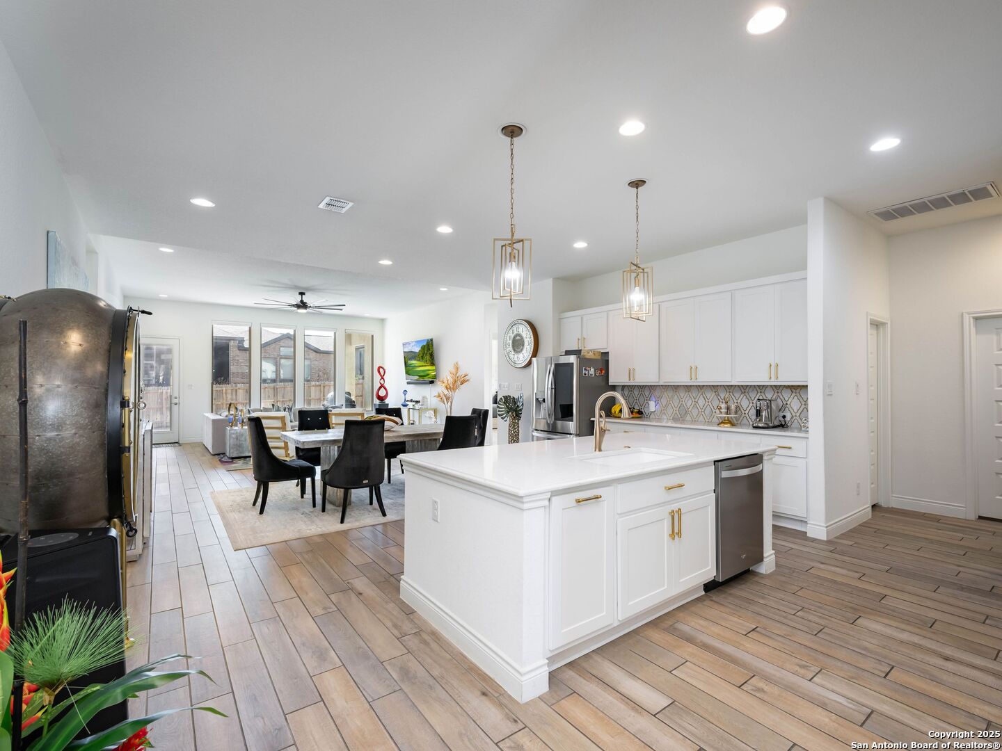9032 Beacon Ridge