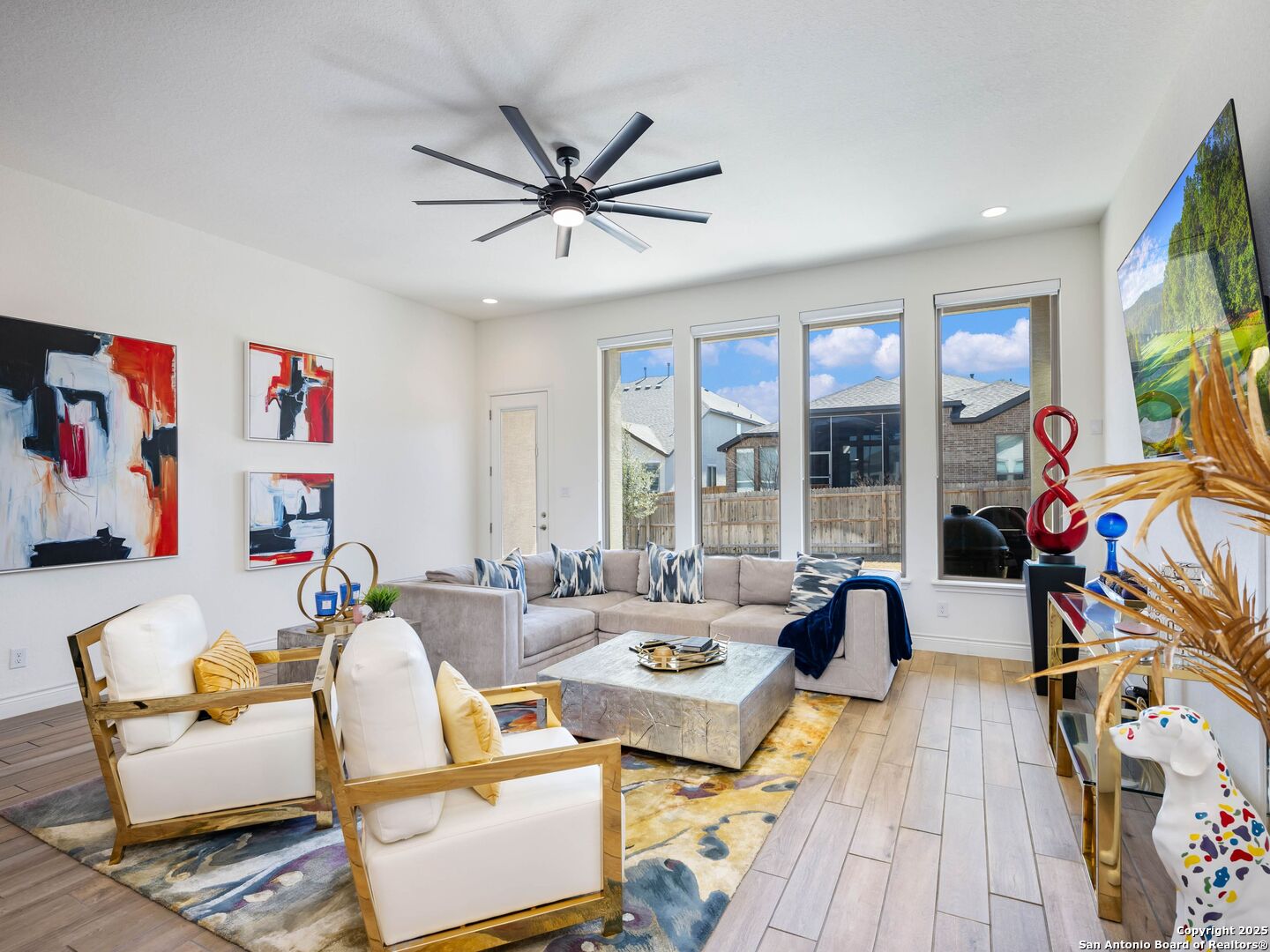 9032 Beacon Ridge