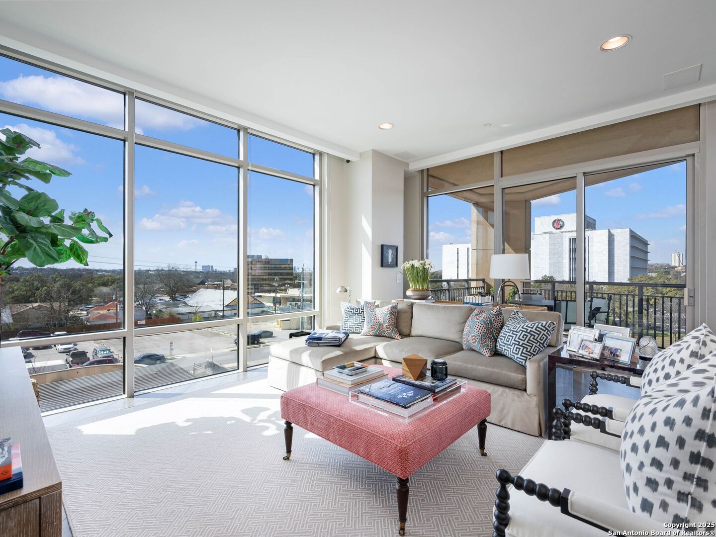 4242 Broadway 303