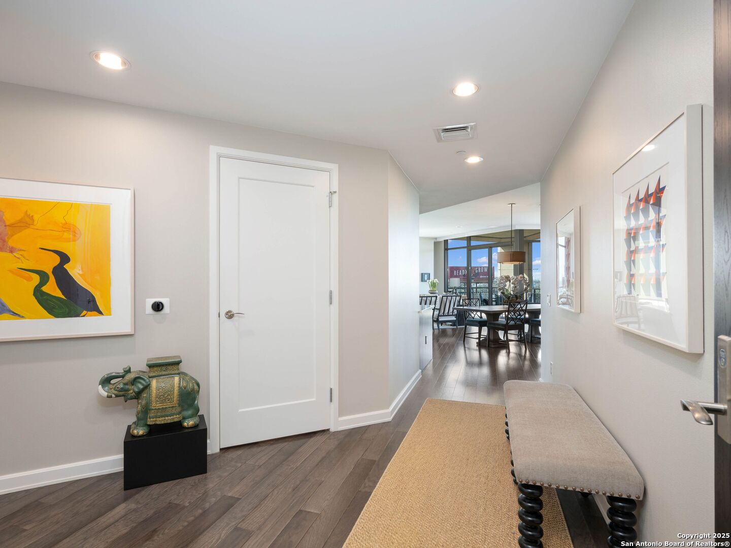 4242 Broadway 303