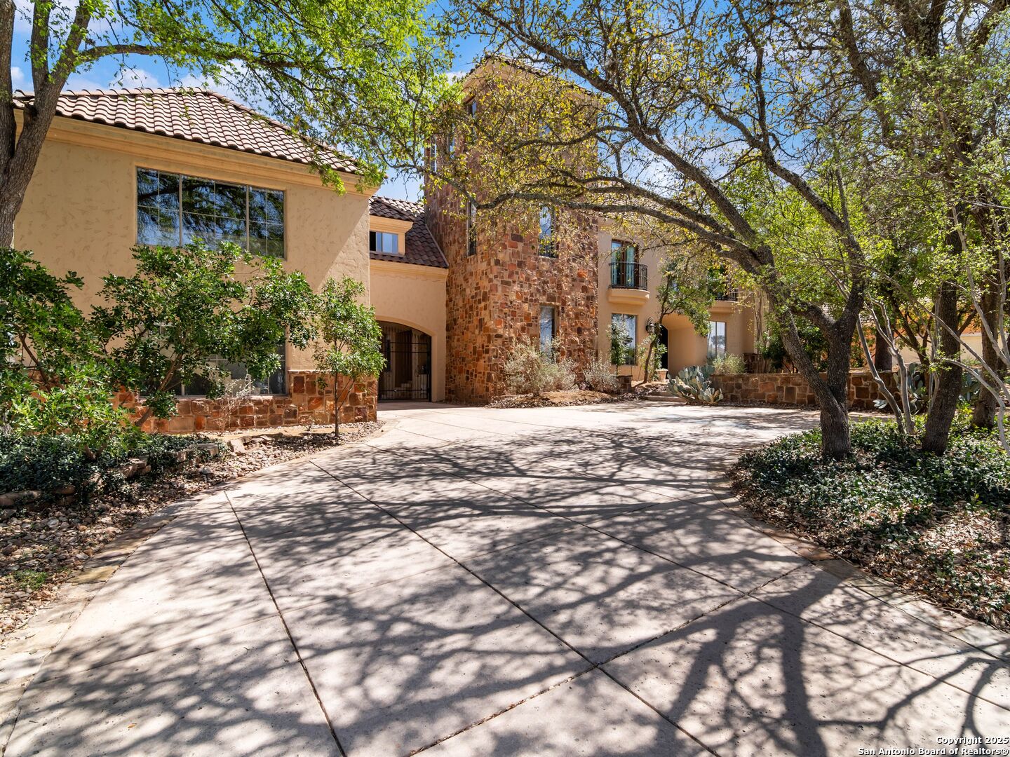 914 Campanile
