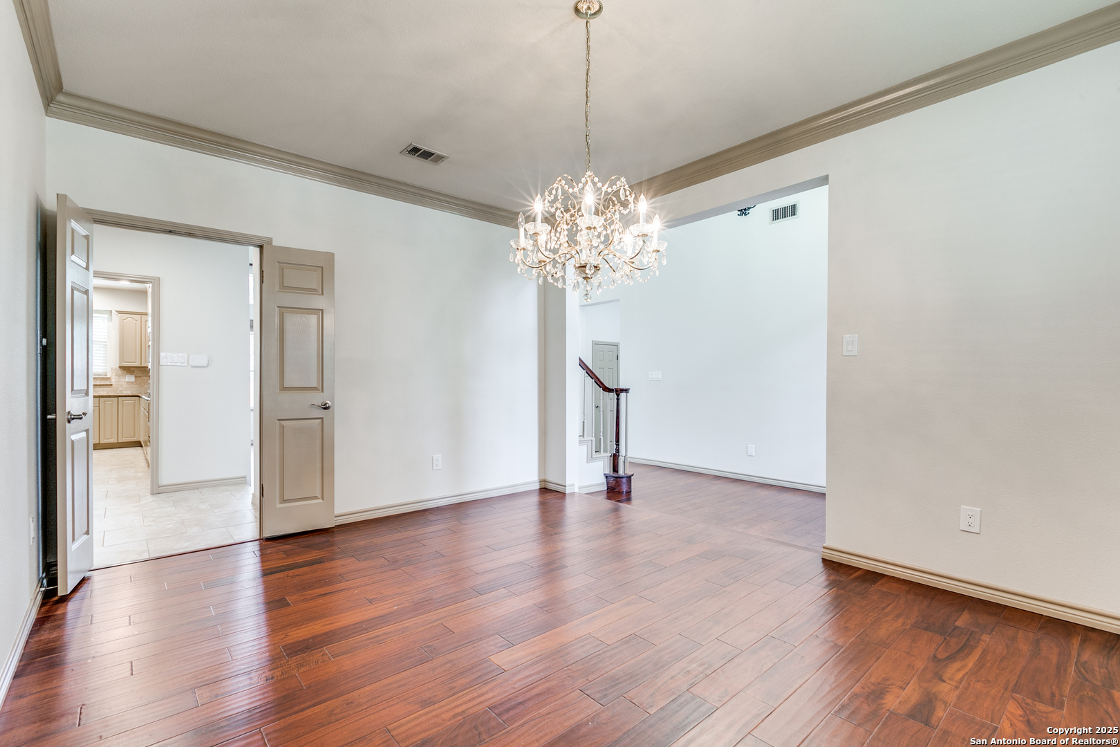 6841 Willow Oak