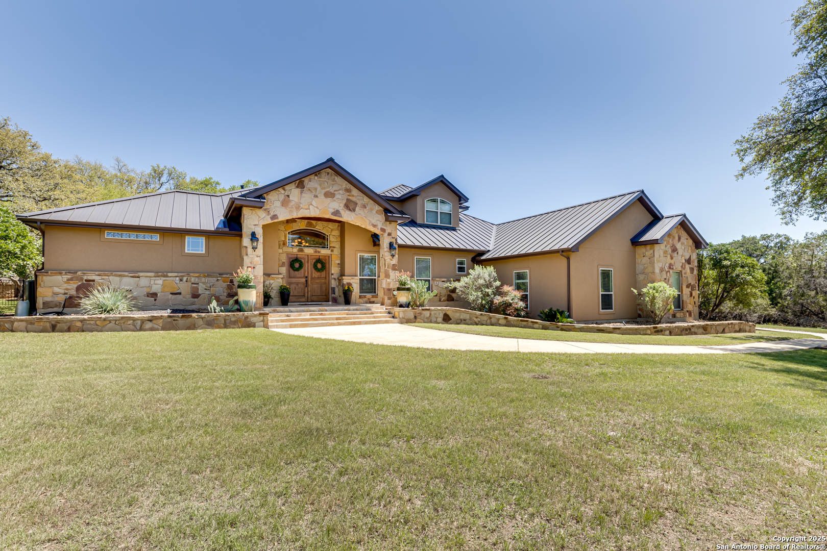 9907 Kopplin Rd